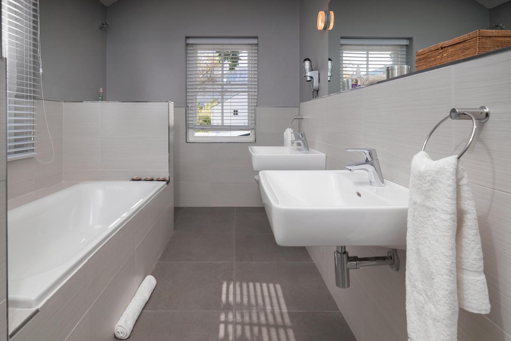 Plumwood Boutique Hotel By The Living Journey Collection Franschhoek Exterior photo